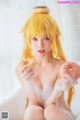 Coser @ 桜 桃 喵 Vol.064: 小 忍 浴缸 (50 photos)