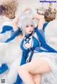 Coser @ Momoko 葵 葵: 信 浓 礼服 (30 photos) P12 No.c50888 Image No. 37